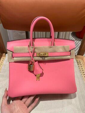 Classic Hermes Bag: A Stylish and Versatile Choice for Elegance